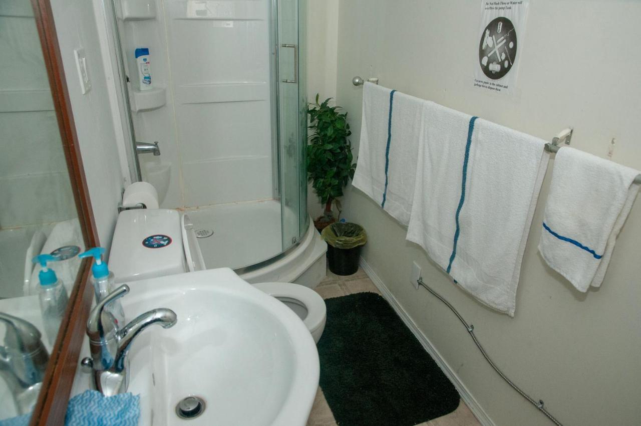 Guest Suite - Private Retreat - J-1 Abbotsford Esterno foto