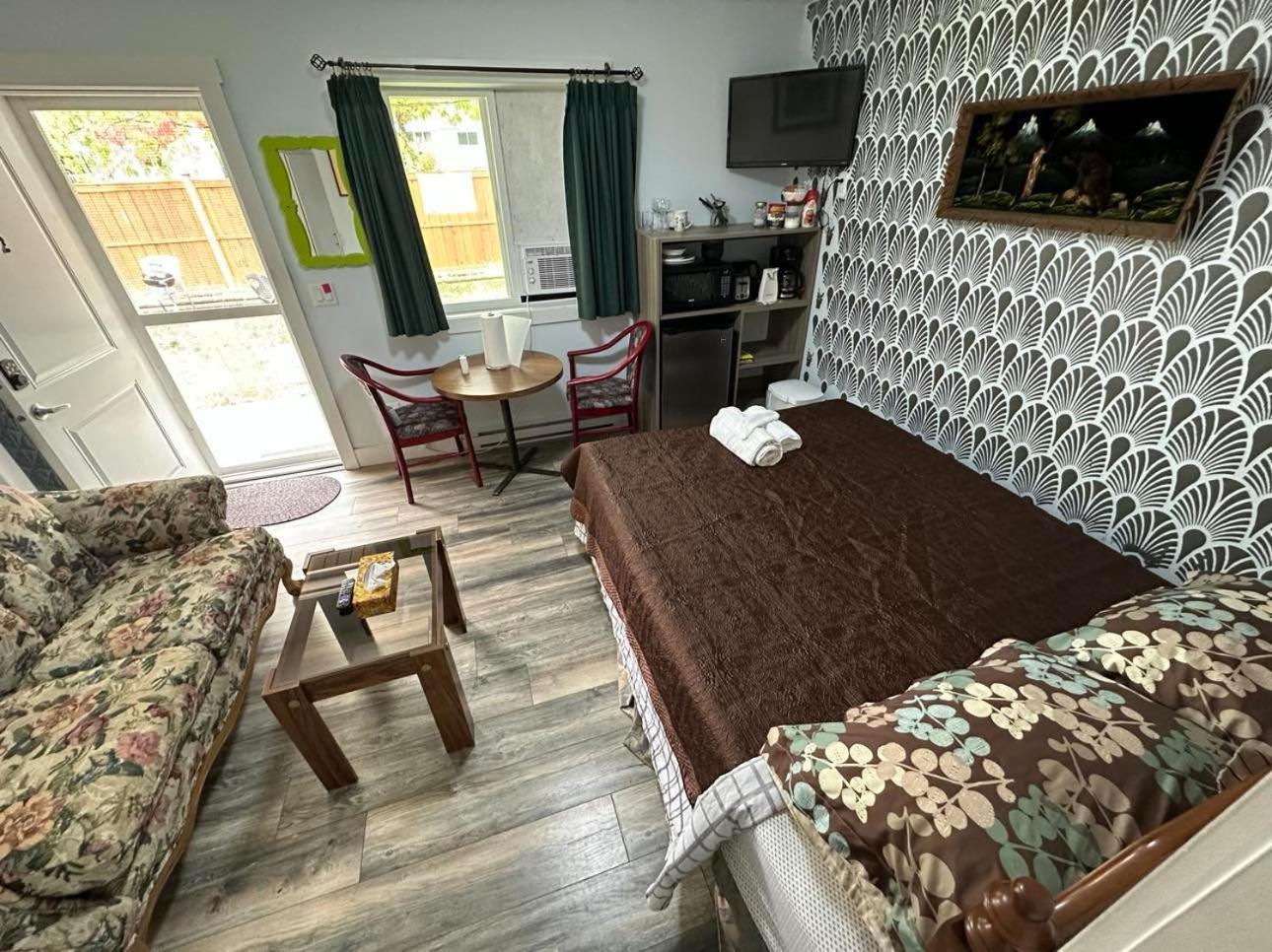 Guest Suite - Private Retreat - J-1 Abbotsford Esterno foto